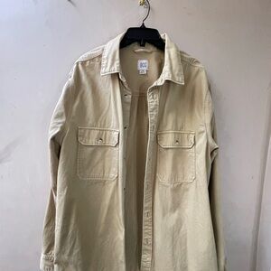 Urban Outfitters BDG Men's Beige Button Down Jacket Men’s Size Large